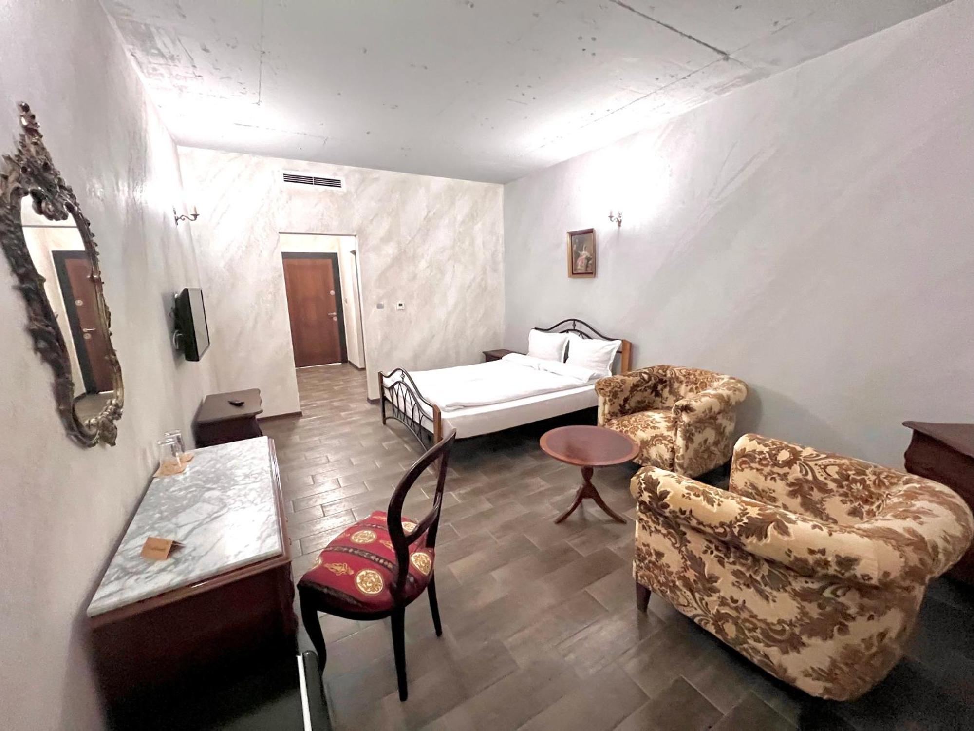 Хотел Антик Pernik Экстерьер фото